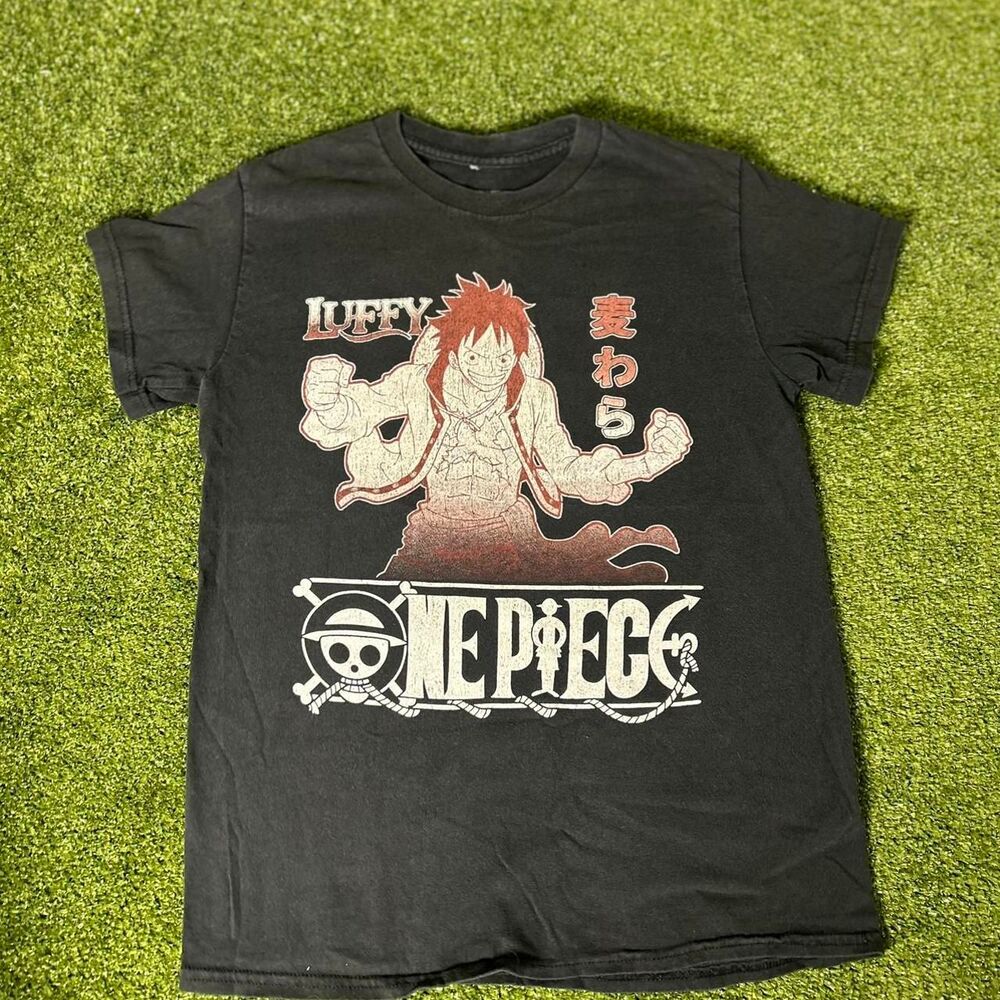 Onepiece Men's Black T-shirt
